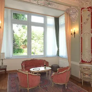 Apartment Haniel Hugo